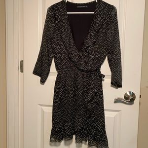 Abercrombie & Fitch wrap-front ruffle dress (S)